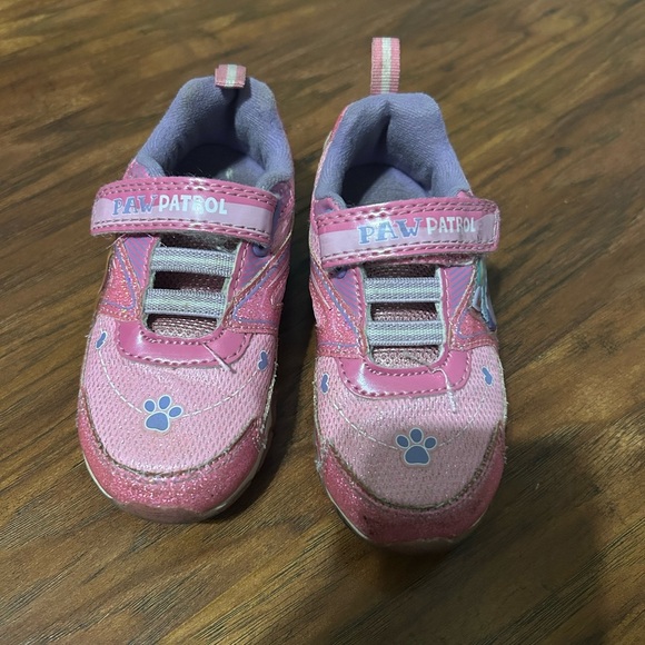 Paw Patrol Pink Kids Shoes Size 8 Lights Up Character Logo - Picture 1 of 4
